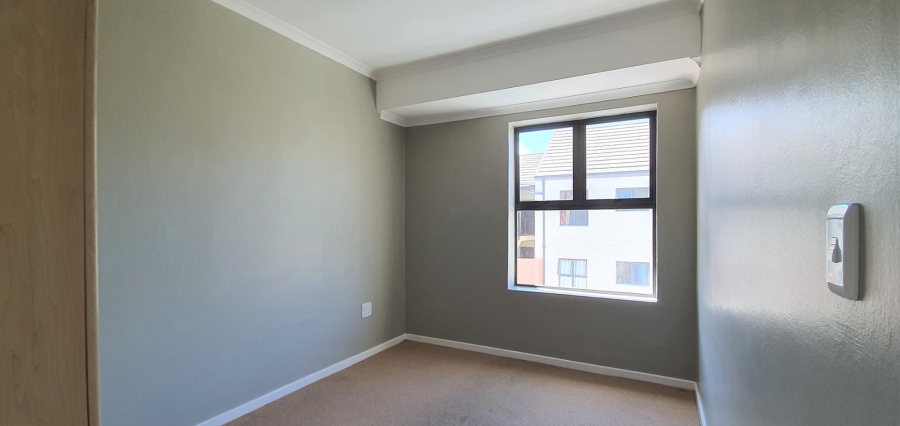 To Let 3 Bedroom Property for Rent in Royal Ascot Western Cape